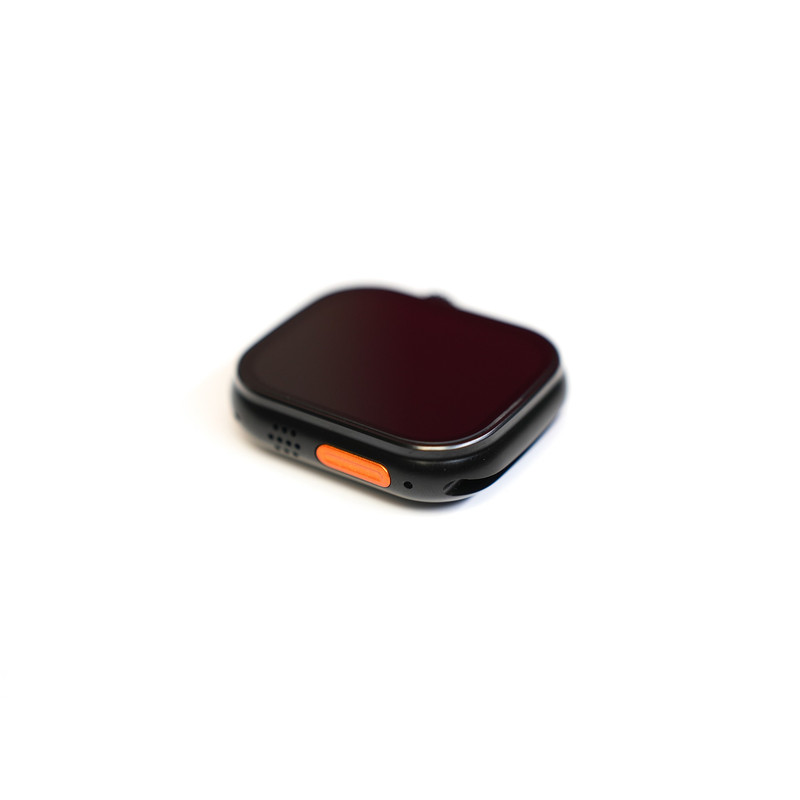 ساعت هوشمند کیکویر مدل KW22 Ultra 2 دارای قابلیت های کنترل موسیقی (Music Player)، کنترل سطح اکسیژن خون، قابلیت مکالمه مستقیم، قابلیت مکالمه از طریق بلوتوث، پشتیبانی از زبان فارسی در منو و سیستمعامل، قابلیت تغییر طرح ساعت یا تم، ضد آب بند سیلیکون