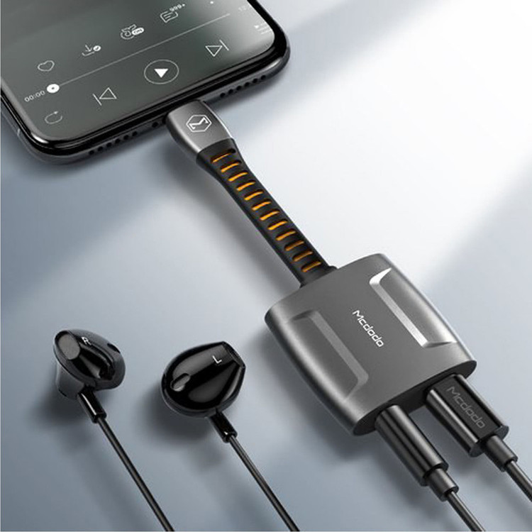کابل تبدیل USB به لایتنینگ مک دودومدل CA-6340 طول 0.03 متر