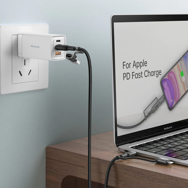 کابل تبدیل USB-C/USB به لایتنینگ/USB-C مک دودو مدل Multifunctional PD 60w طول 1.2 متر