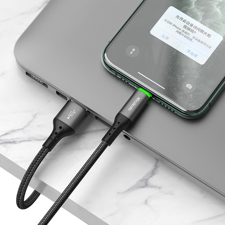 کابل تبدیل USB به لایتنینگ مک دودو مدل CA-7410 New Pack طول 1.2 متر