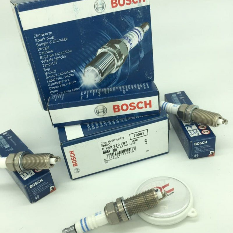 شمع خودرو بوش مدل تک پلاتین پایه بلند کد Russia FR8SC +42 بسته 4 عددی