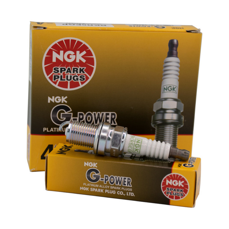شمع خودرو ان جی کی مدل BKR5EGP 7090 پایه کوتاه سوزنی پلاتینیوم بسته 4 عددی