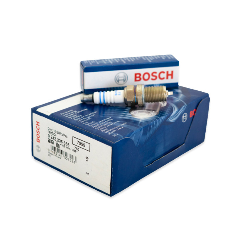 شمع خودرو بوش مدل FR7DC +8 پایه کوتاه بسته 4 عددی