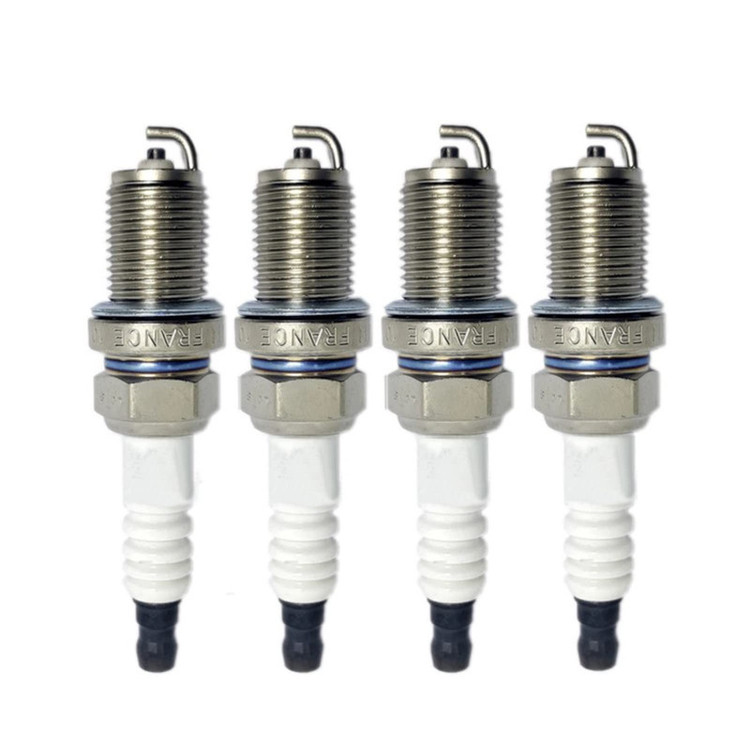 شمع خودرو رنو مدل 7700500155 بسته 4 عددی