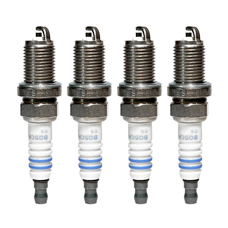شمع خودرو بوش مدل FR7DC+8 بسته 4 عددی