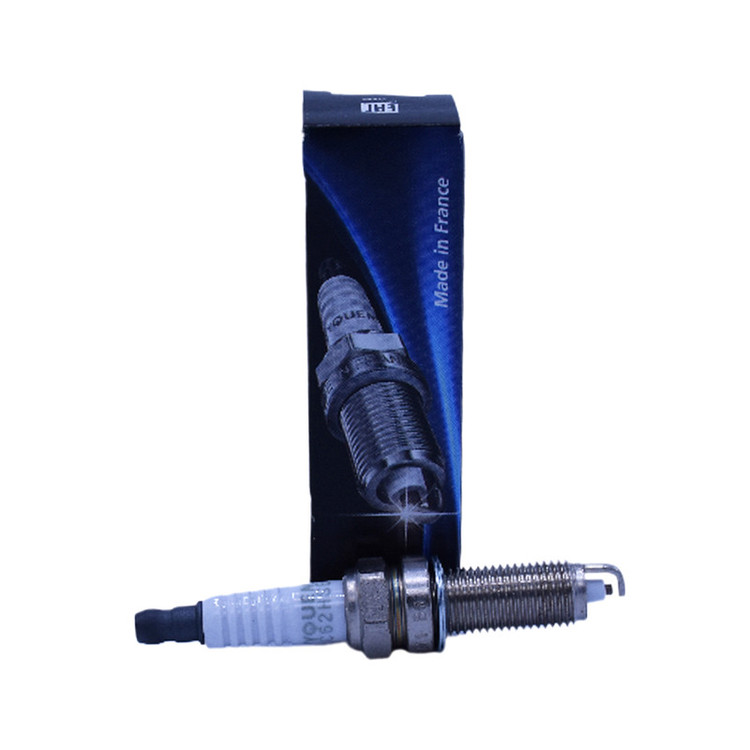 شمع خودرو اکیوم مدل (A526)RZC62HSET بسته 4 عددی