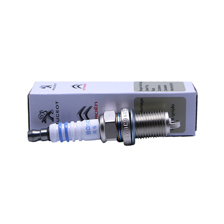 شمع خودرو بوش مدل FR7DC9 بسته 4 عددی