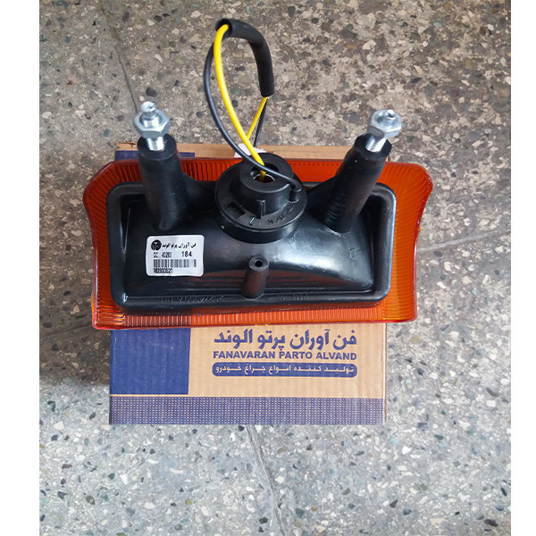 چراغ راهنما راست خودرو فن آوران پرتو الوند مدل AM 5964 مناسب برای پیکان