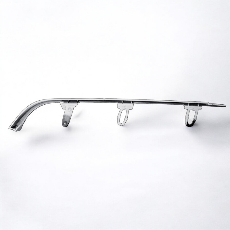 ابرویی زیرچراغ جلو راست مدل 00173WHT مناسب برای پژو ۴۰۵
